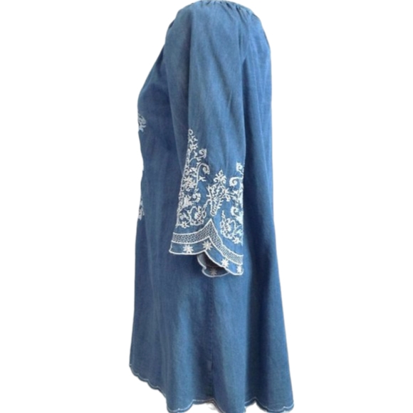 Chic Connection Boho Blue Chambray Long Bell Sleeve Embroidered Dress Size Small - Picture 5 of 9